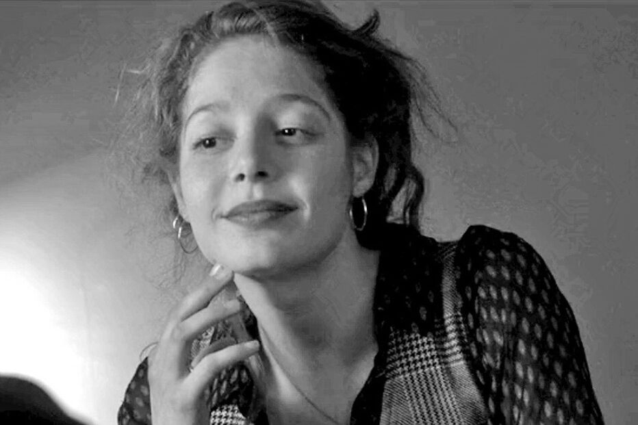 Jenna Thiam em ‘Mes Provinciales’ 