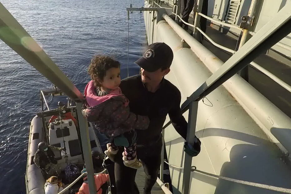 Migrantes salvos pela Marinha Portuguesa