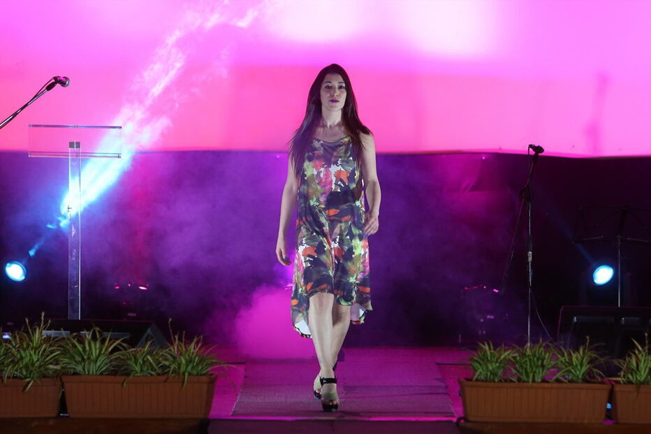 Reclusas de Tires desfilaram em evento na prisão