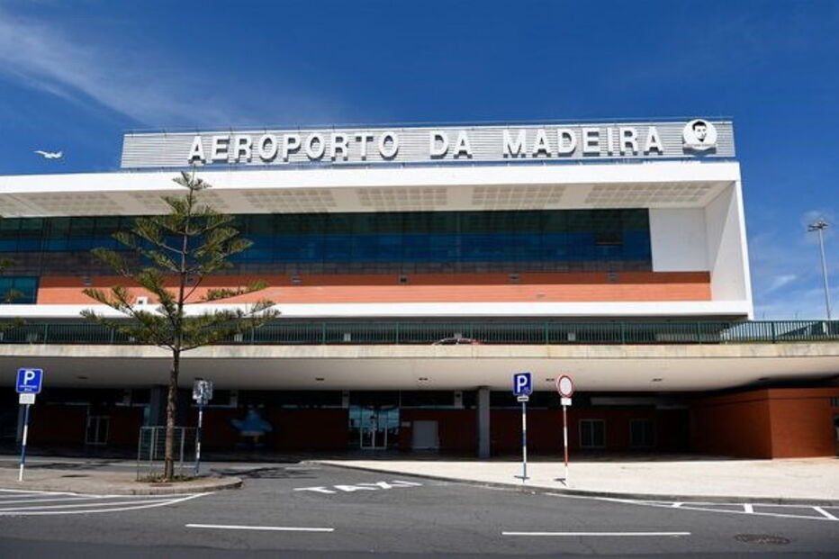 2018-04-27_13_06.57 aeroportomadeira.jpg