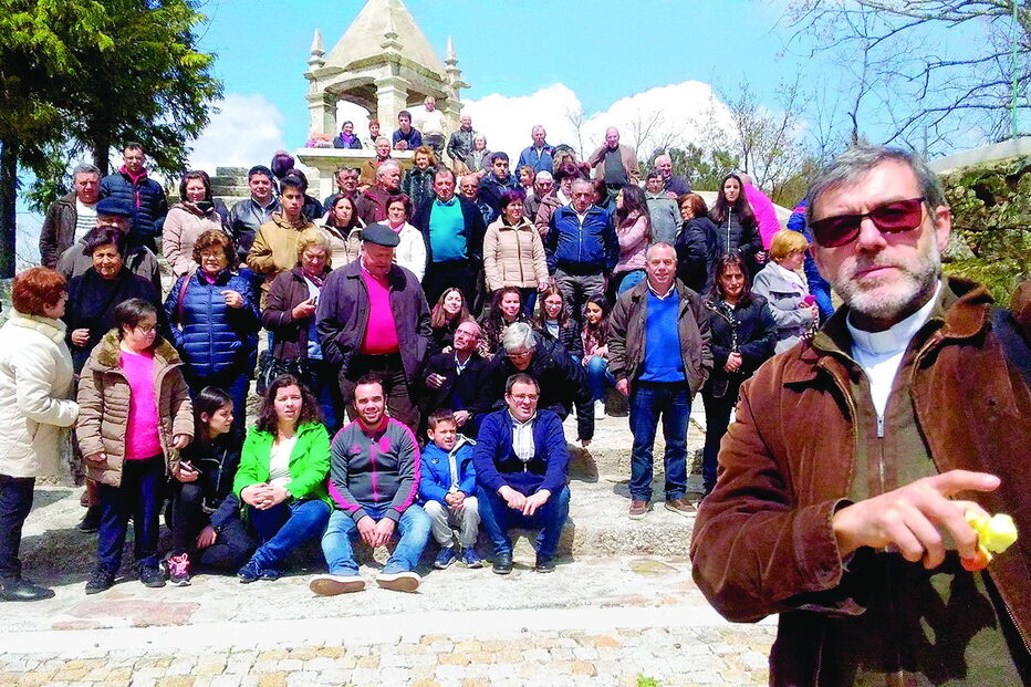 Albano Nogueira lançou o livro que pretende alertar para o número cada vez menor de sacerdotes e de fiéis nas igrejas
