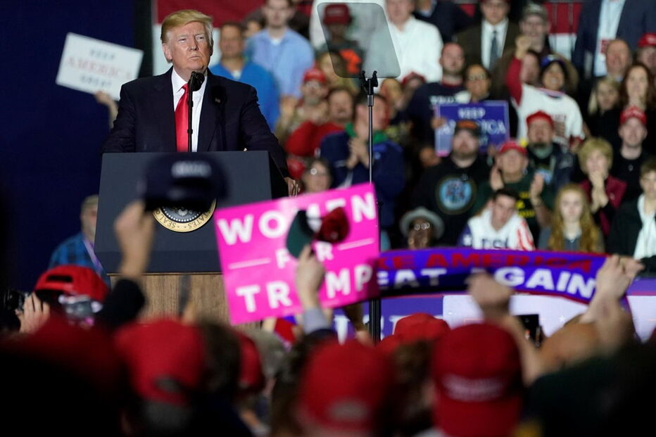 Donald Trump em comício no Michigan