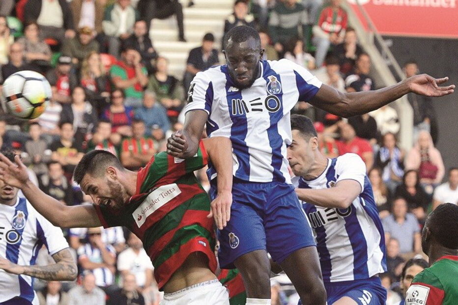 Marega marcou desta forma o golo que valeu os três pontos ao FC Porto no jogo de ontem, na Madeira 
