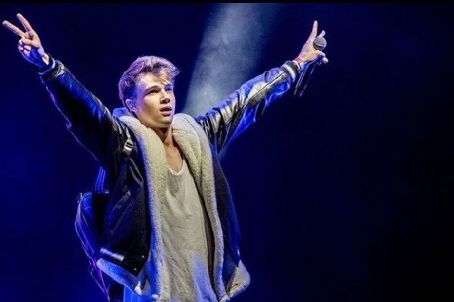 Mikolas Josef lesionou-se em ensaio da Eurovisão