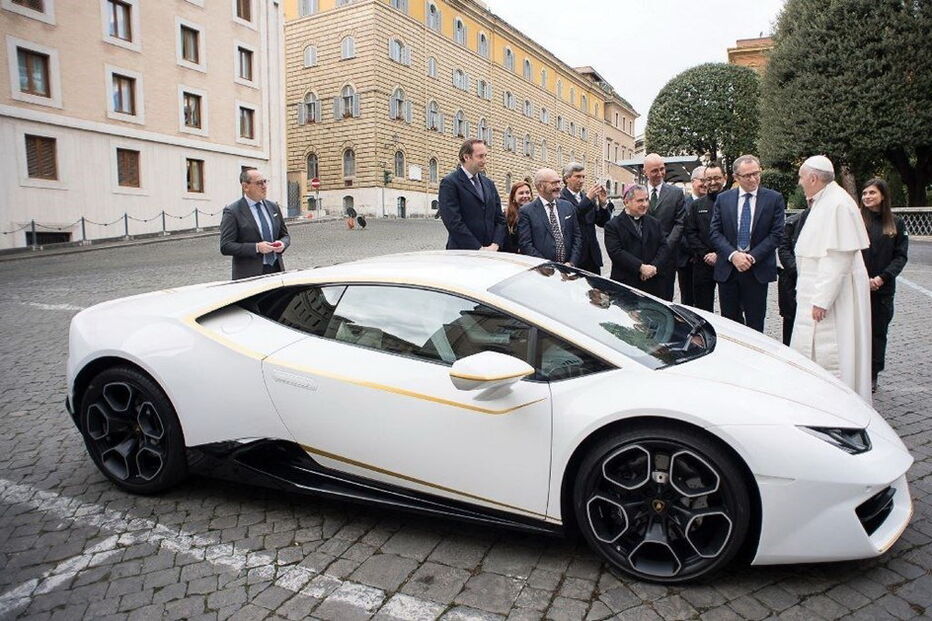 Lamborghini do Papa Francisco