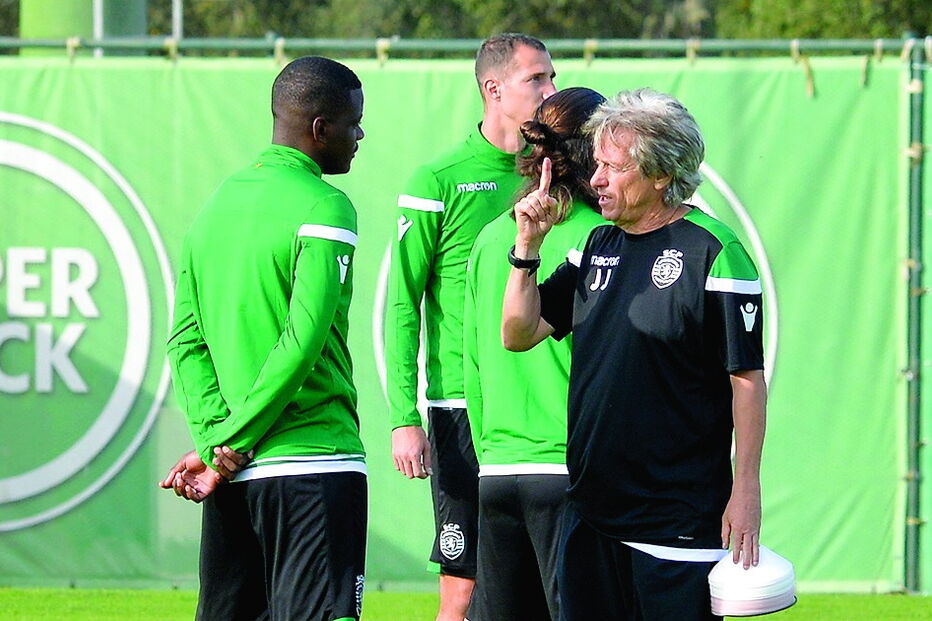Jorge Jesus durante treino do Sporting