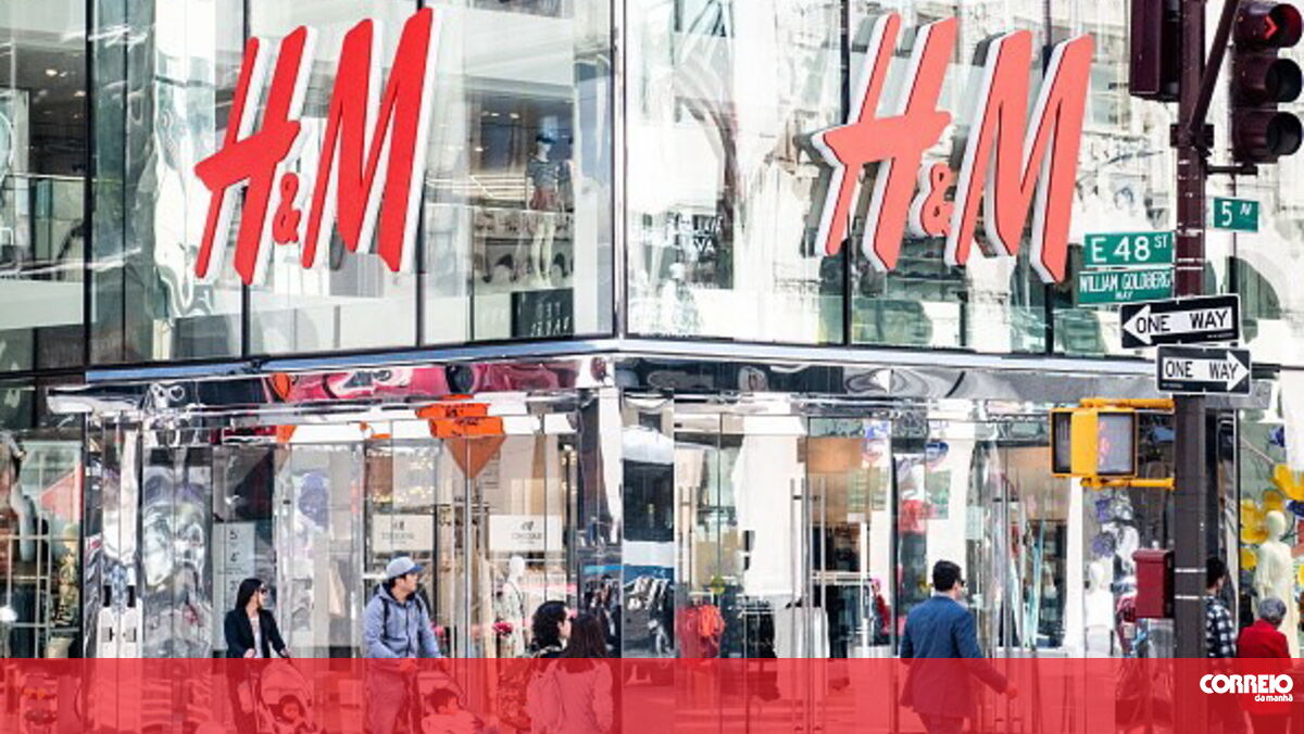 Clothing group H&M decided to leave Russia