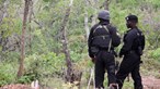 Polícia moçambicana detém português e zimbabueano na posse de armas e munições