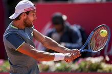 João Sousa em ação no Estoril Open