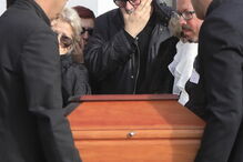 Malato não conteve as lágrimas ao lado da mãe	