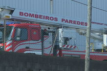 Incêndio consome fábrica de móveis em Paredes