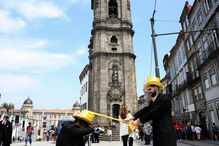 Cortejo da Queima das Fitas invadiu ruas do Porto