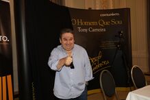 Fernando Mendes no lançamento do livro de Tony Carreira