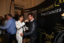 Cuca Roseta no lançamento do livro de Tony Carreira