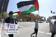 Protestos na Faixa de Gaza fazem mais de 50 mortos