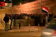 Adeptos do Sporting fazem vigília em Alvalade