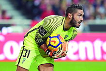 José Moreira ao serviço do Estoril