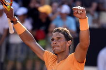 Nadal bateu Djokovic em dois sets nas meias do torneio de Roma