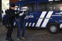 Suspeitos do ataque ao Sporting em Alcochete no Tribunal do Barreiro