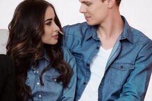 Nara Almeida e o namorado