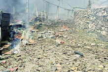 Destruição no local do rebentamento