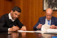 2018-05-24_19_05.06 Dd-xHvhW4AAuqp2-(1).jpg