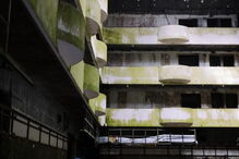 Hotel Monte Palace, na Ilha de São Miguel, está em ruínas há vários anos