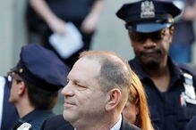 Harvey Weinstein entrega-se às autoridades em Nova Iorque