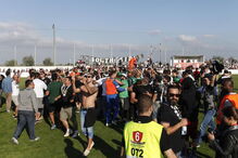 Confrontos no final do Vilafranquense-Farense obrigam a intervenção policial