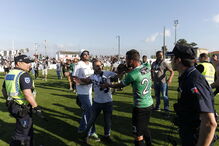 Confrontos no final do Vilafranquense-Farense obrigam a intervenção policial