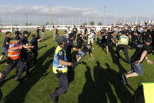 Confrontos no final do Vilafranquense-Farense obrigam a intervenção policial
