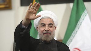 Presidente iraniano acusa EUA de mentir e diz que sanções são "ultrajantes e idiotas"