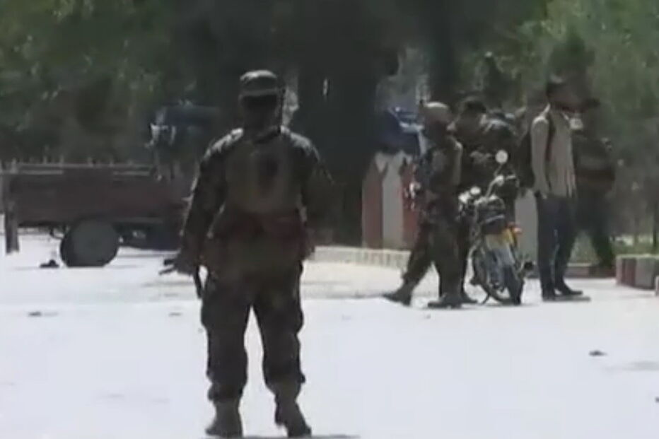 Duplo atentado em Cabul faz 25 mortos