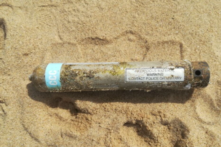 Engenho explosivo encontrado em praia na Lourinhã