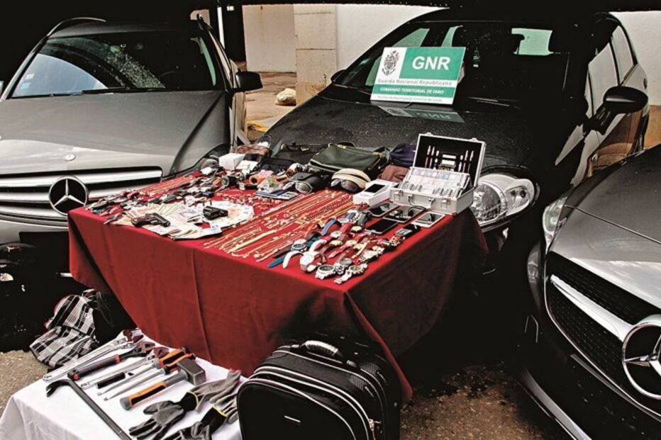 gang assalta 10 casas de luxo em 3 semanas