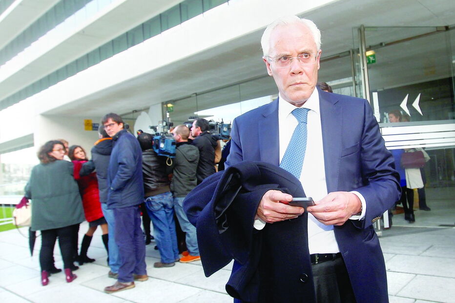 Miguel Macedo, ex-ministro da Administração Interna, responde por crimes de prevaricação e tráfico de influências