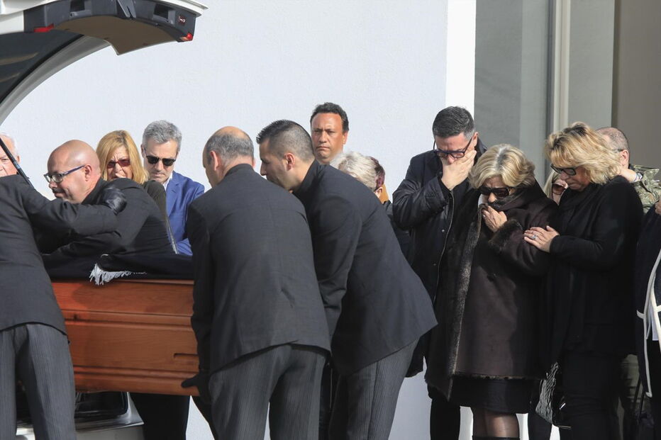 Malato não conteve as lágrimas ao lado da mãe	