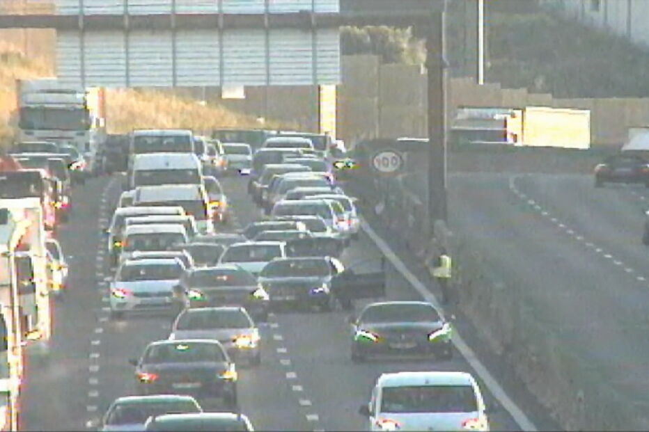 Acidente na A1 entre Alverca e Santa Iria Azóia