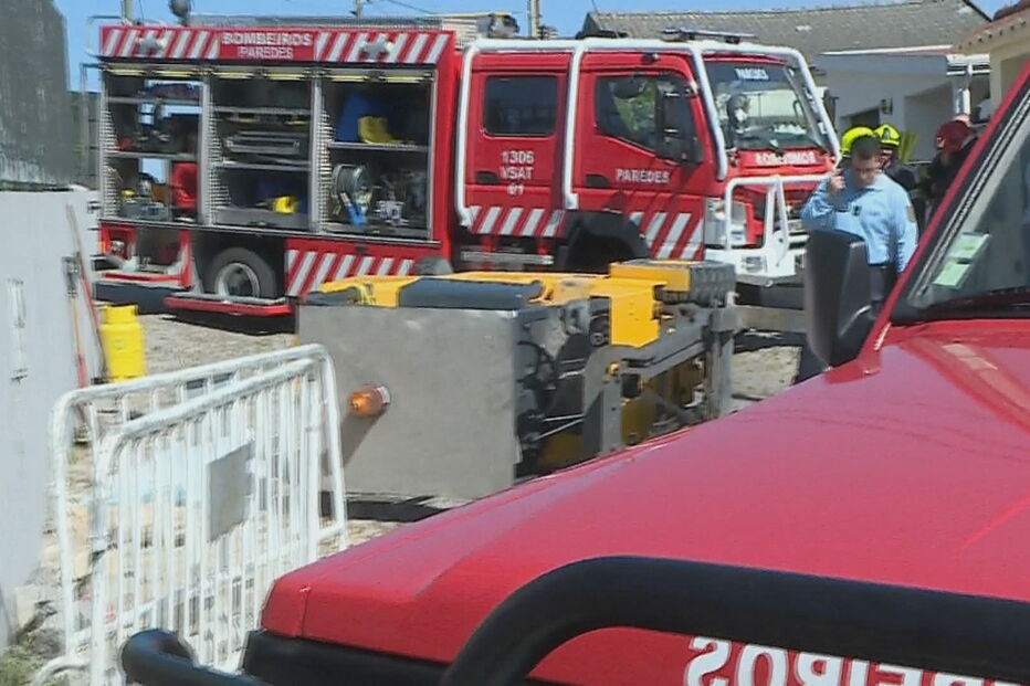 Homem de 47 anos morre esmagado por empilhadora em Paredes