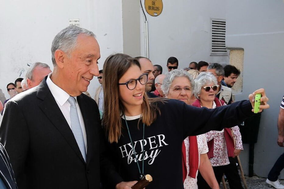 Marcelo juntou-se a peregrinos a caminho de Santiago de Compostela
