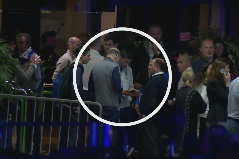 Sérgio Conceição e restante equipa na rua 