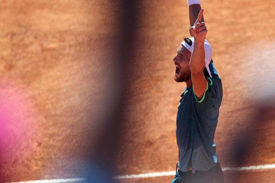 João Sousa dedica título à mãe em dia especial