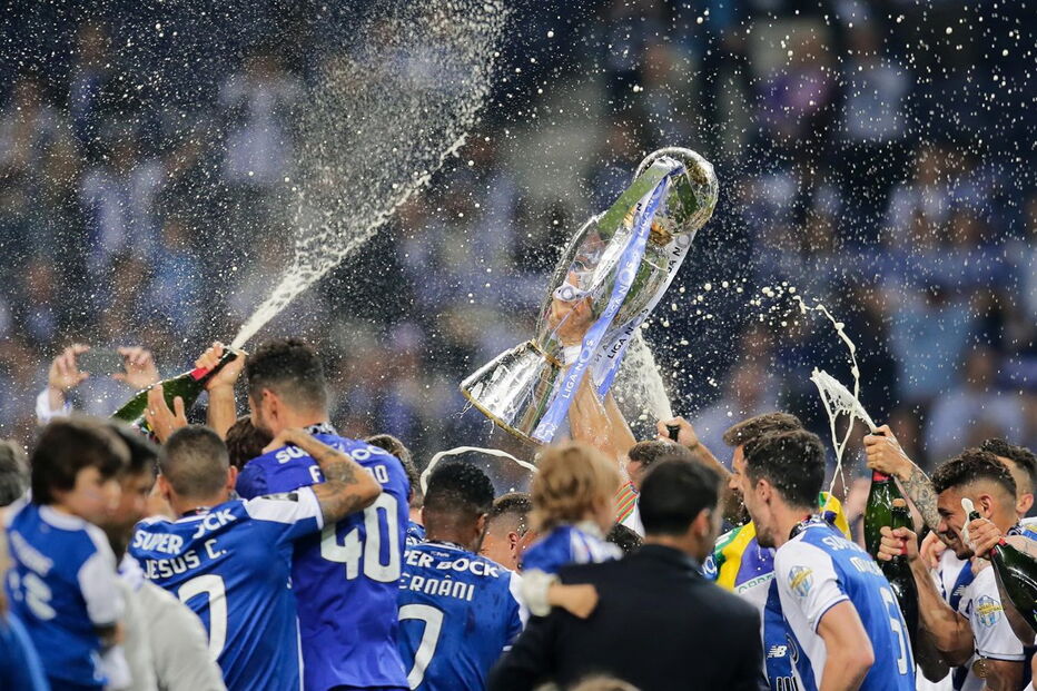 FC Porto é campeão nacional 2017/2018	