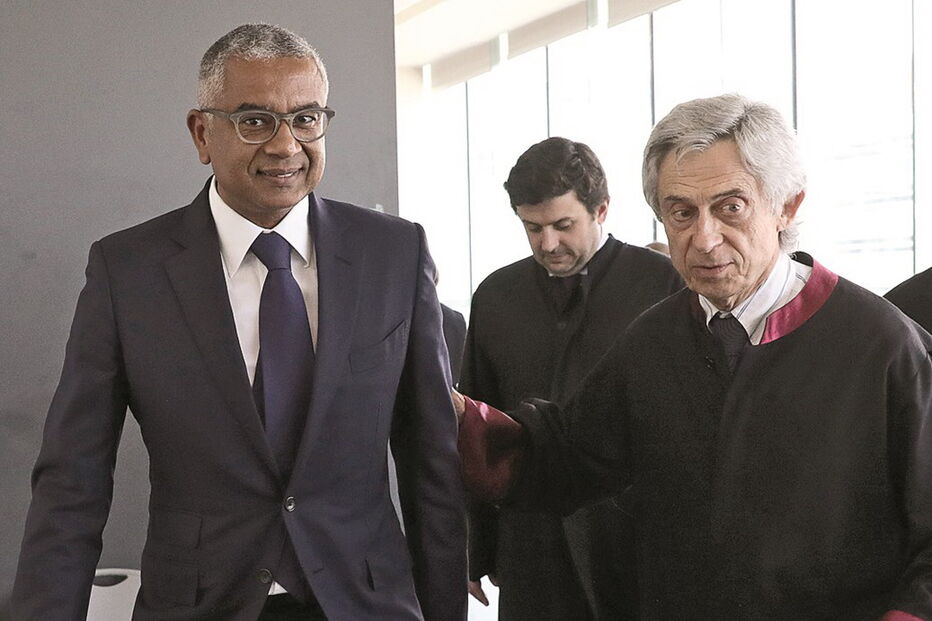 Banqueiro Carlos Silva