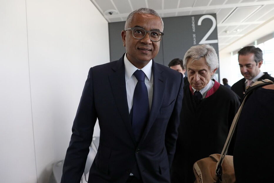 Banqueiro Carlos Silva