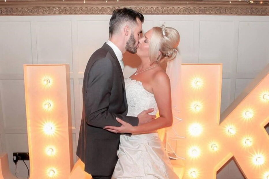 Karin Stone e Jay, casal, nudez