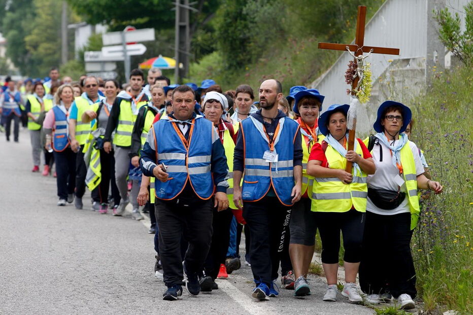Boa disposição dos peregrinos ajuda a ‘encurtar’ o percurso até Fátima 