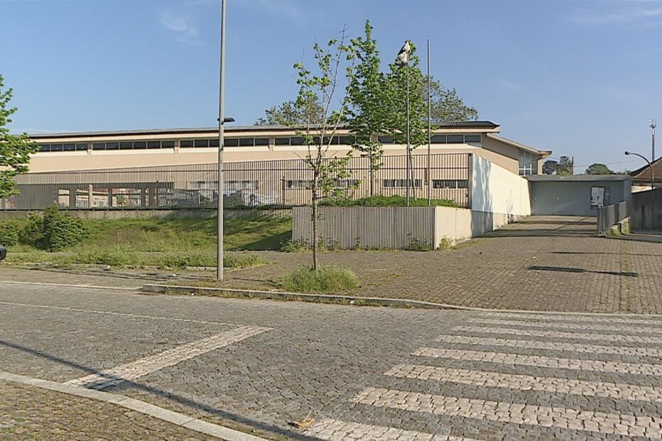 Professora agredida por familiares de um aluno no Porto