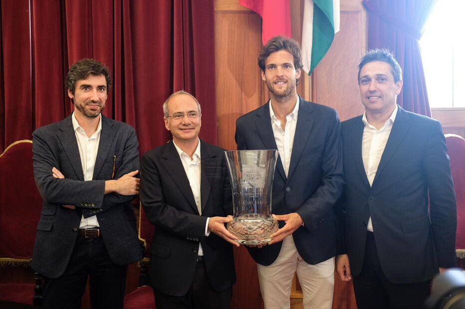 Medalha de mérito para João Sousa