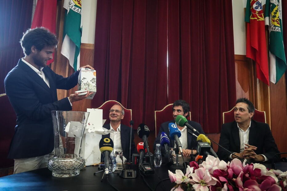 Medalha de mérito para João Sousa